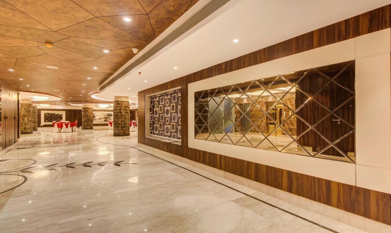 فندق Treebo Premium Tahoora International كولكاتا المظهر الخارجي الصورة